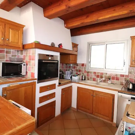 à Port Camargue : Piscine Privée, Jardin, Clim, Wi-fi, Parking, Proche Et Casino - Fr-1-307-226 Le Grau-du-Roi